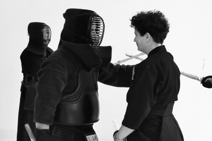 Federico Tilli, atto performativo lezione di kendo - 21 gennaio 2023, spazio espositivo Fabbrica Urbana, Fano